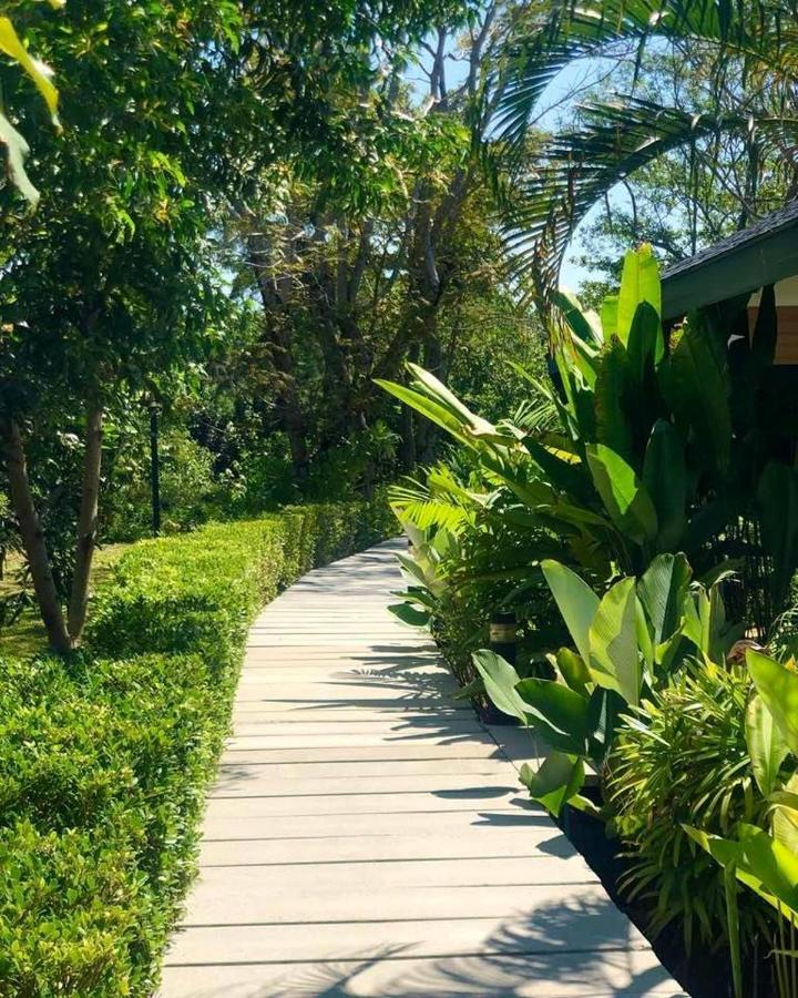 Hotel The Mantra Navi Ko Lanta Exterior foto